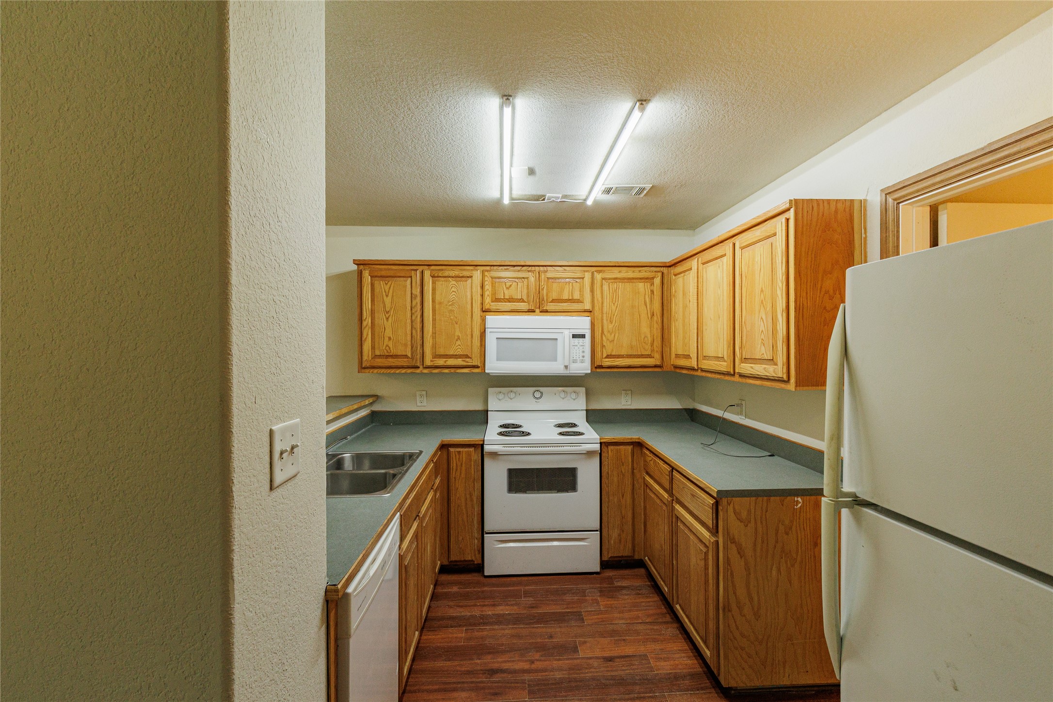 10906 Shady Oaks Drive Runaway Bay TX 76426