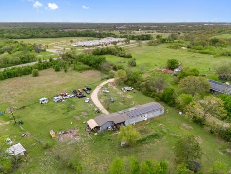 1128 County Road 429 Cleburne TX 76031