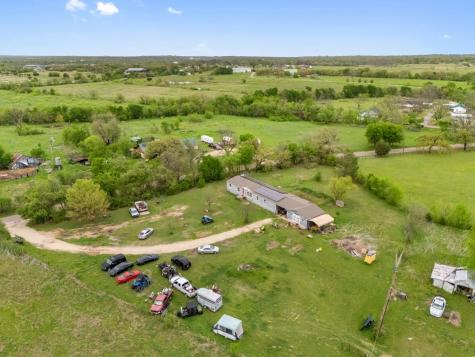1128 County Road 429 Cleburne TX 76031