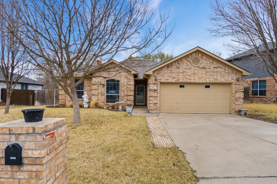 2413 Scotts Meadow Court Weatherford TX 76087