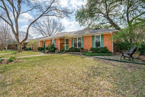 1329 Glen Cove Drive Richardson TX 75080