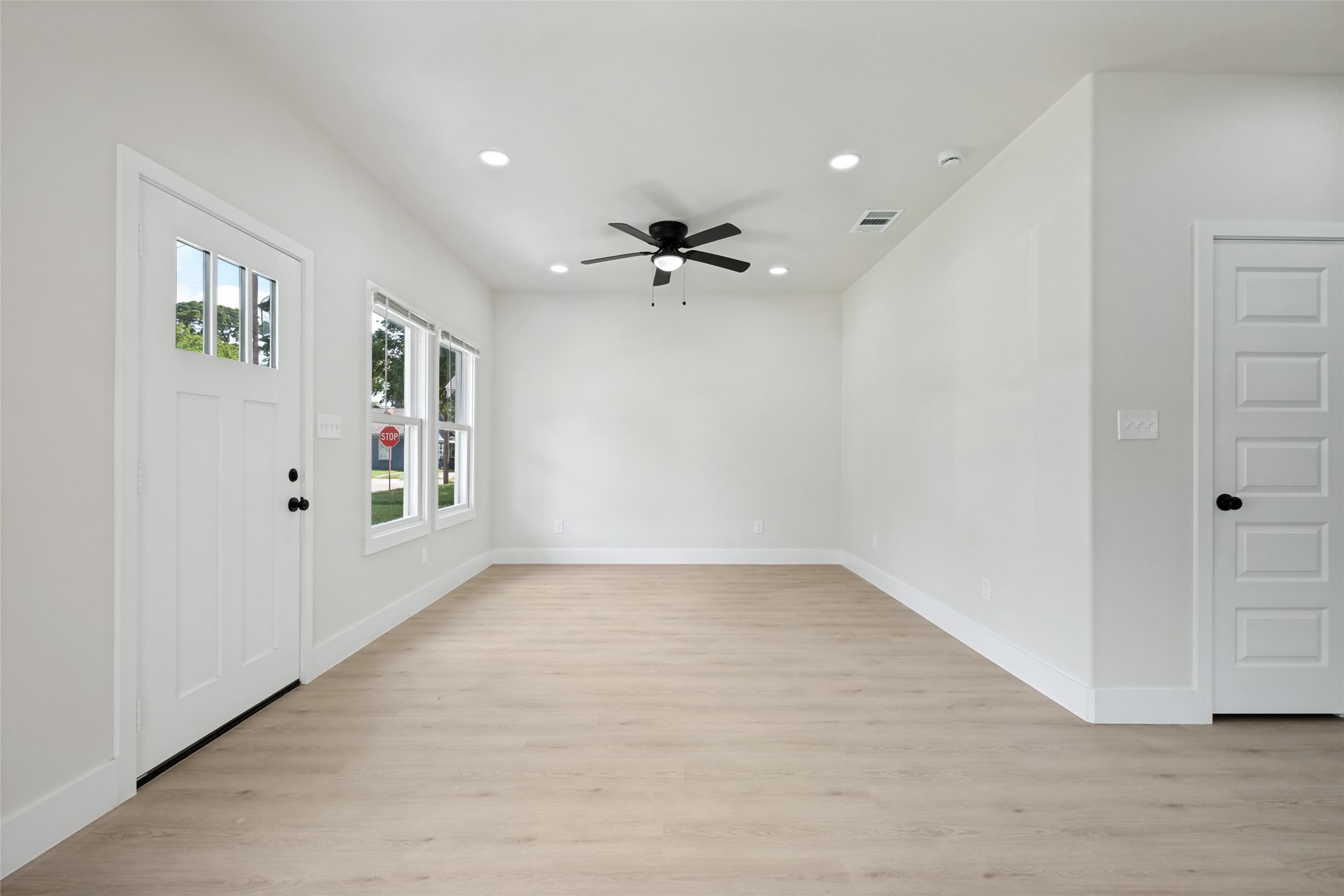 2834 Tanner Street Dallas TX 75215