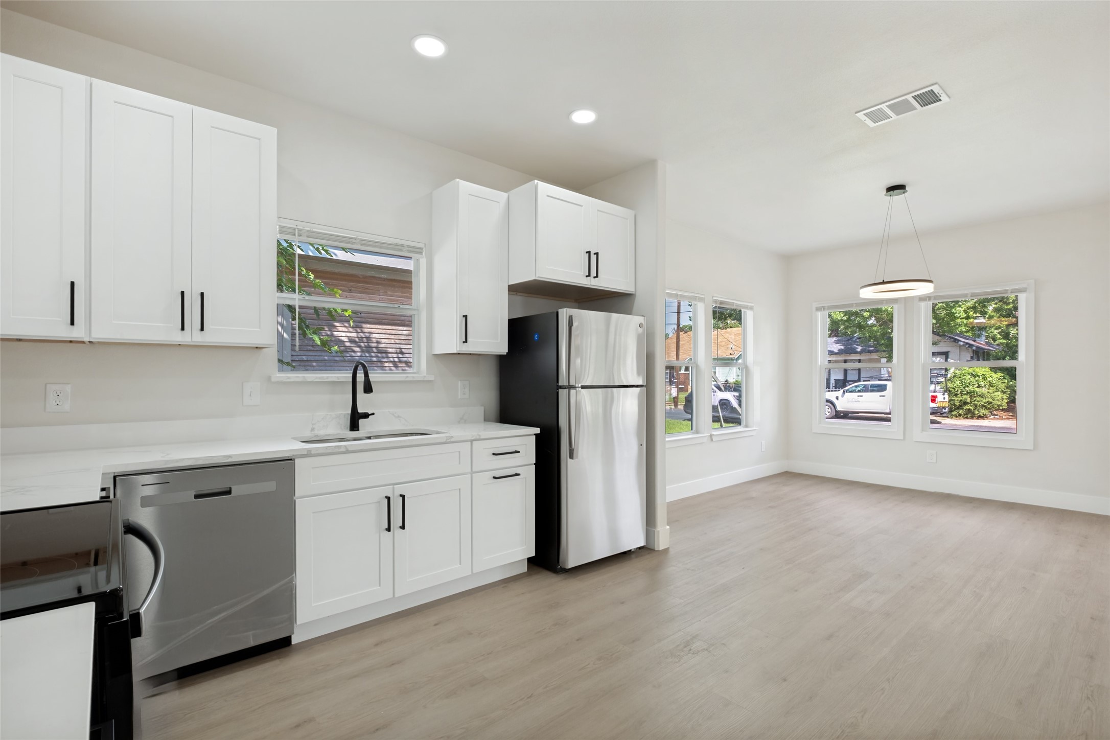 2834 Tanner Street Dallas TX 75215