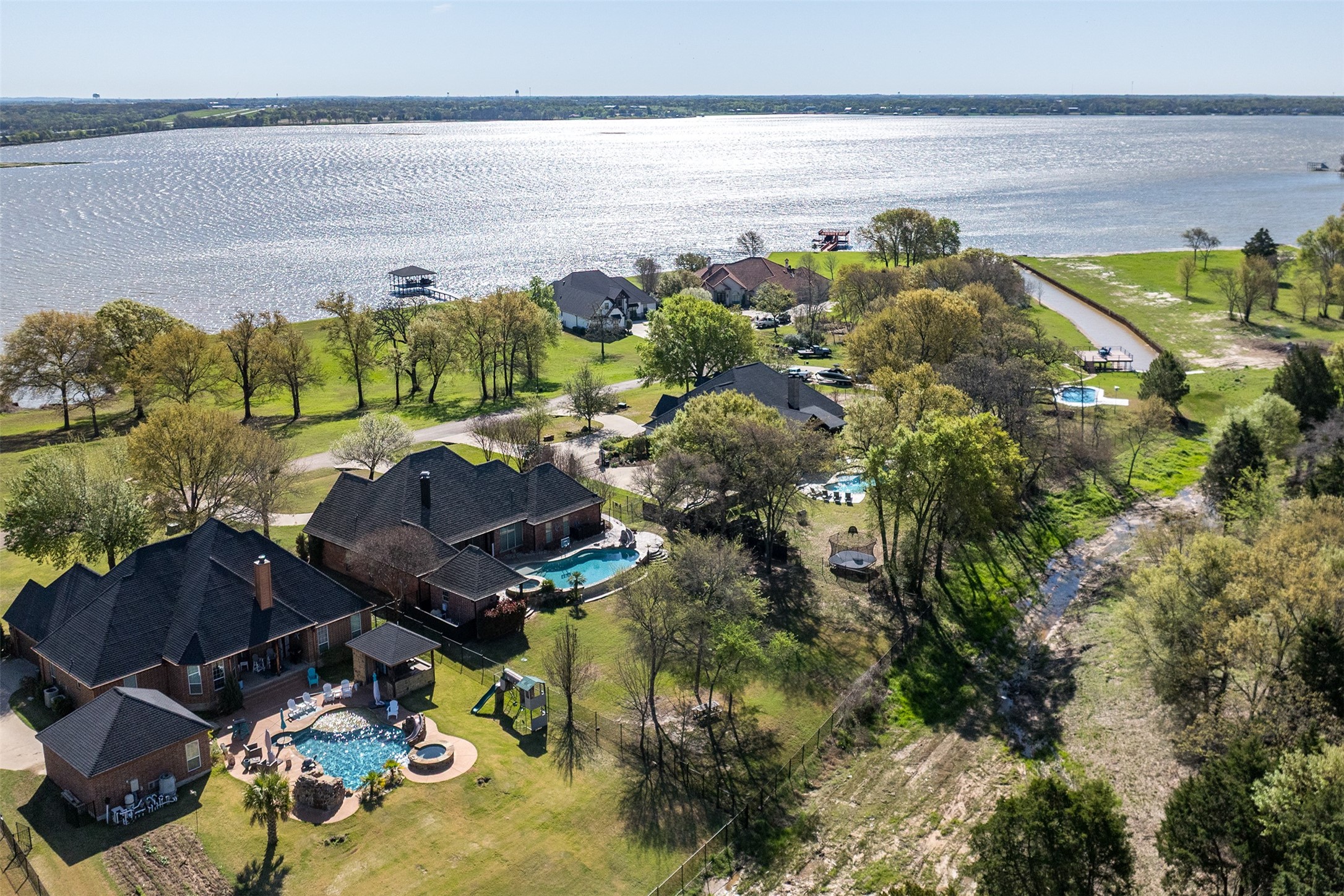 107 Nautical Point Mabank TX 75143