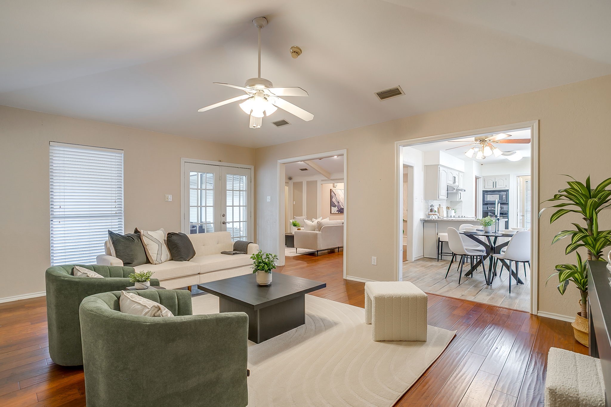 2907 Creekwood Drive Grapevine TX 76051
