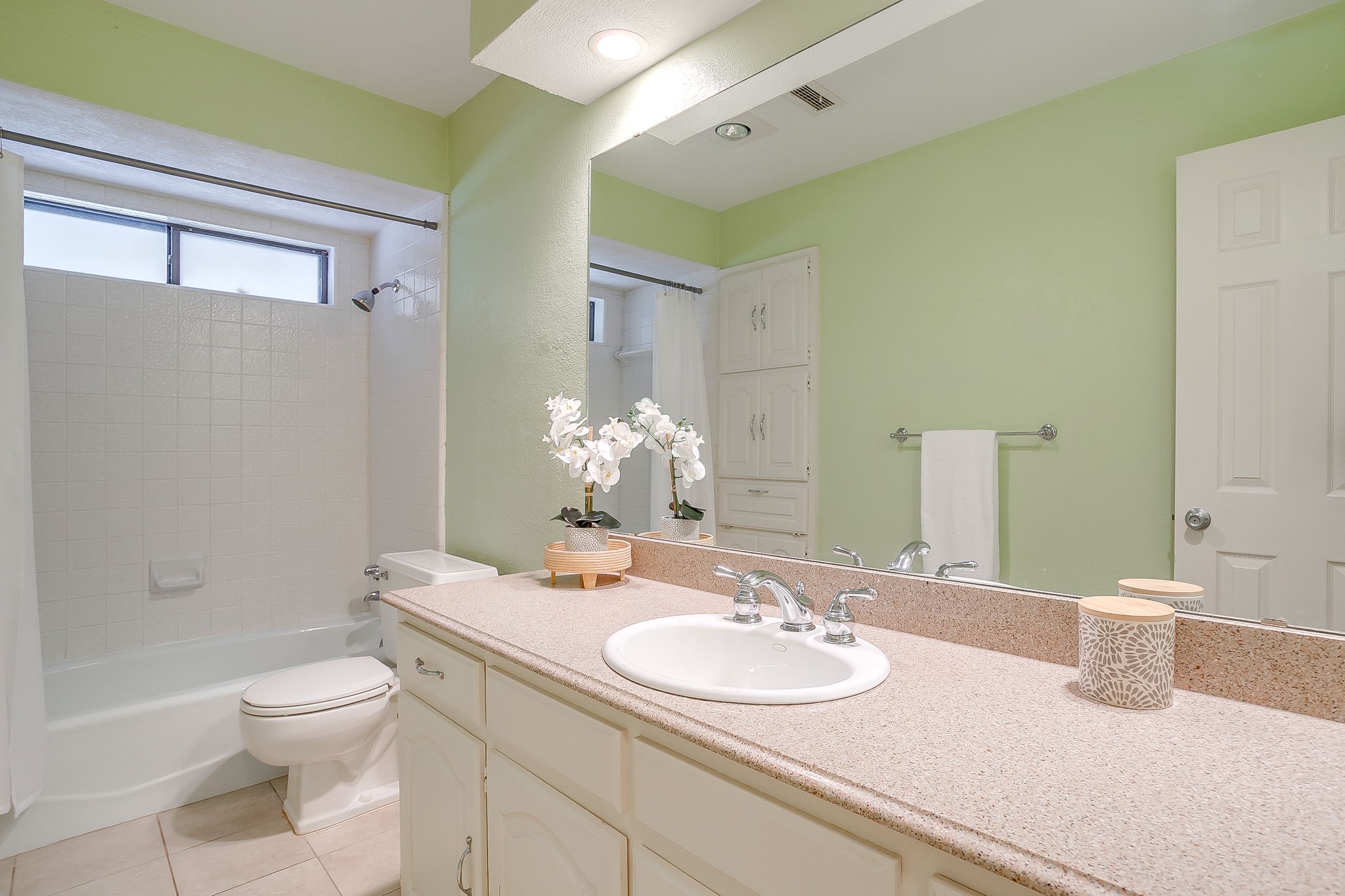 2907 Creekwood Drive Grapevine TX 76051