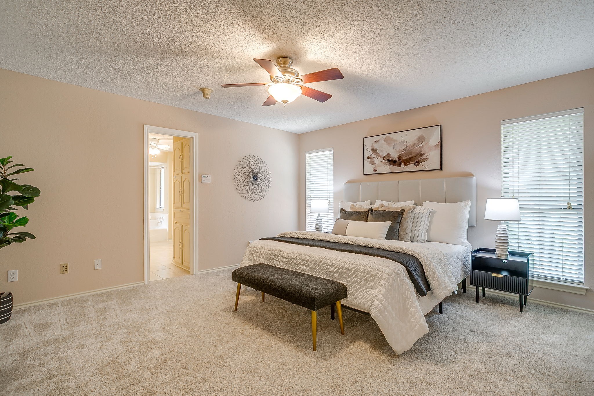 2907 Creekwood Drive Grapevine TX 76051