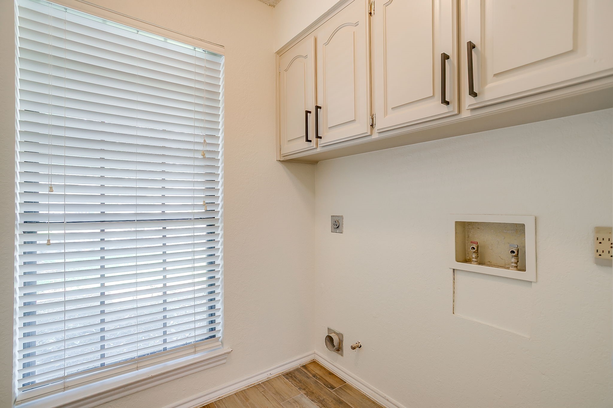 2907 Creekwood Drive Grapevine TX 76051