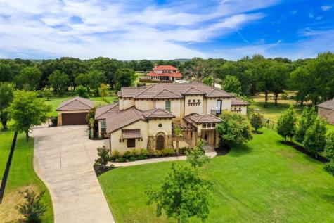 824 Tye Crossing Court Burleson TX 76028