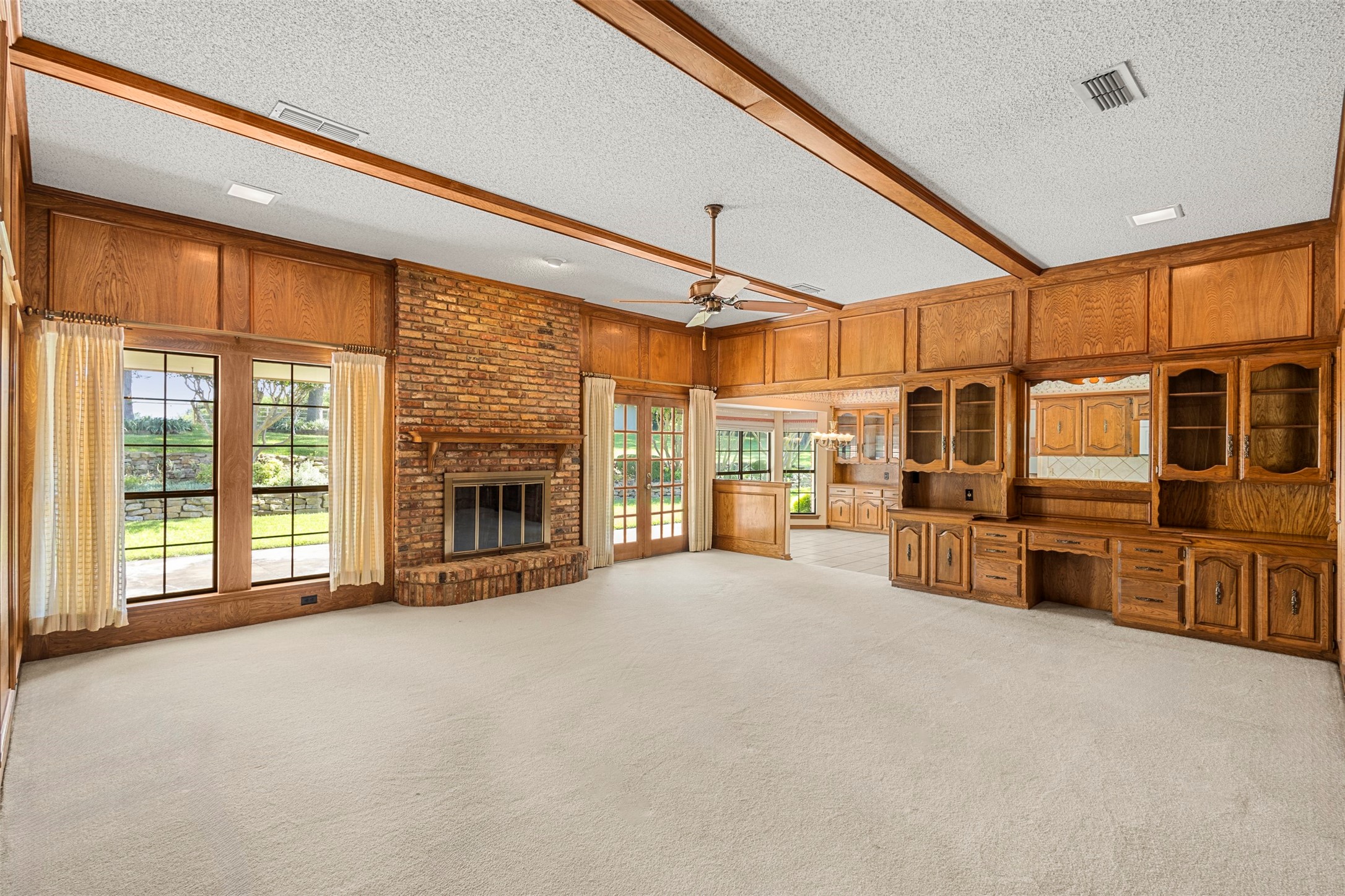 110 Cedar Drive Oak Leaf TX 75154