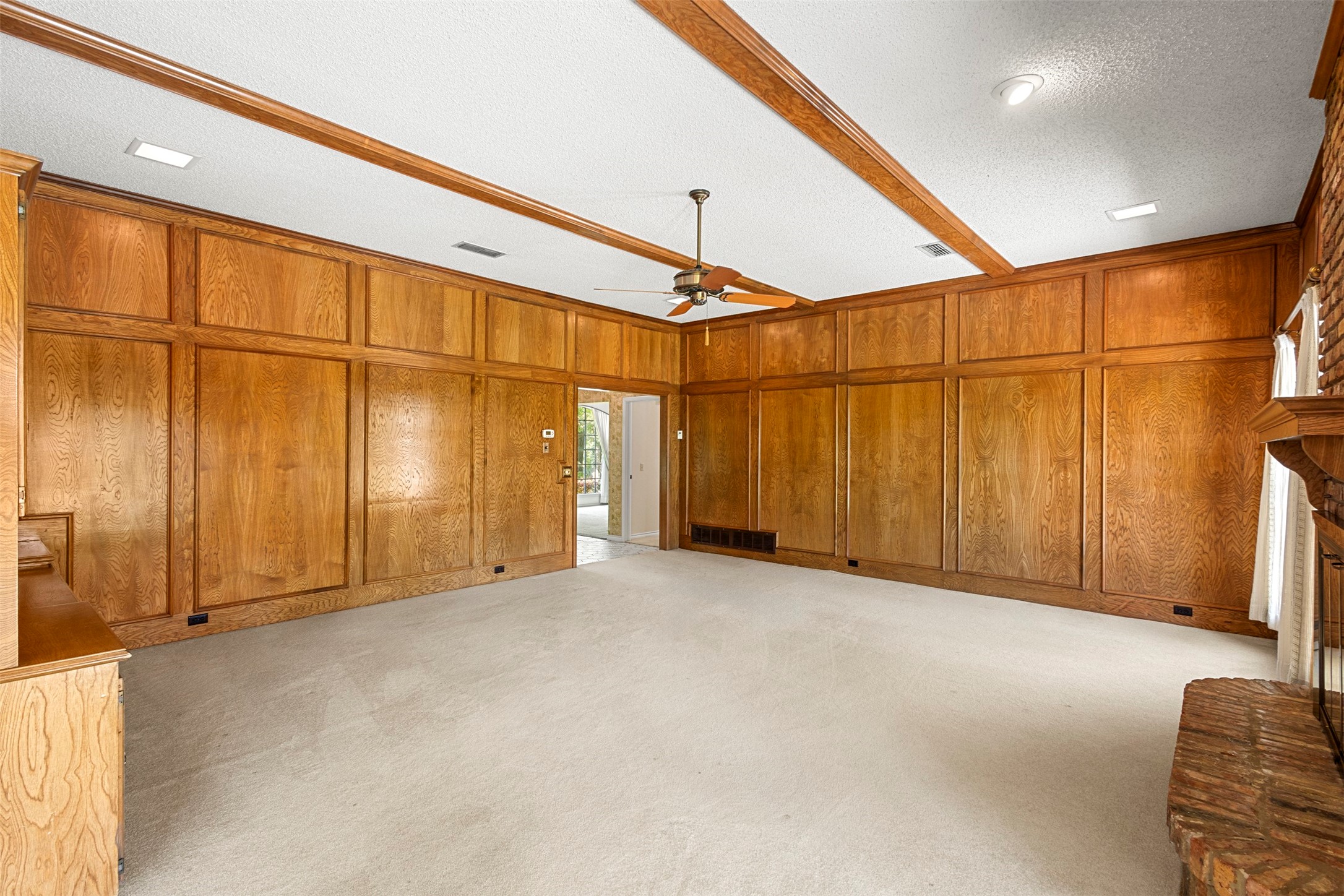 110 Cedar Drive Oak Leaf TX 75154