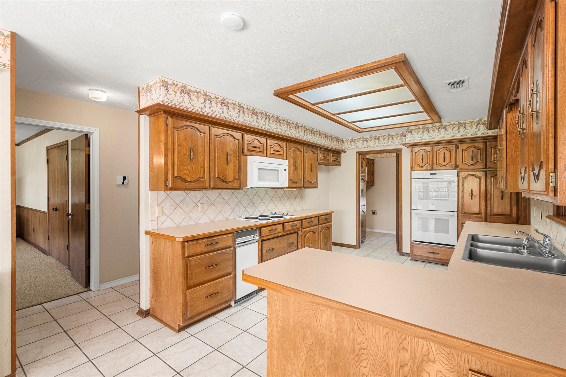 110 Cedar Drive Oak Leaf TX 75154