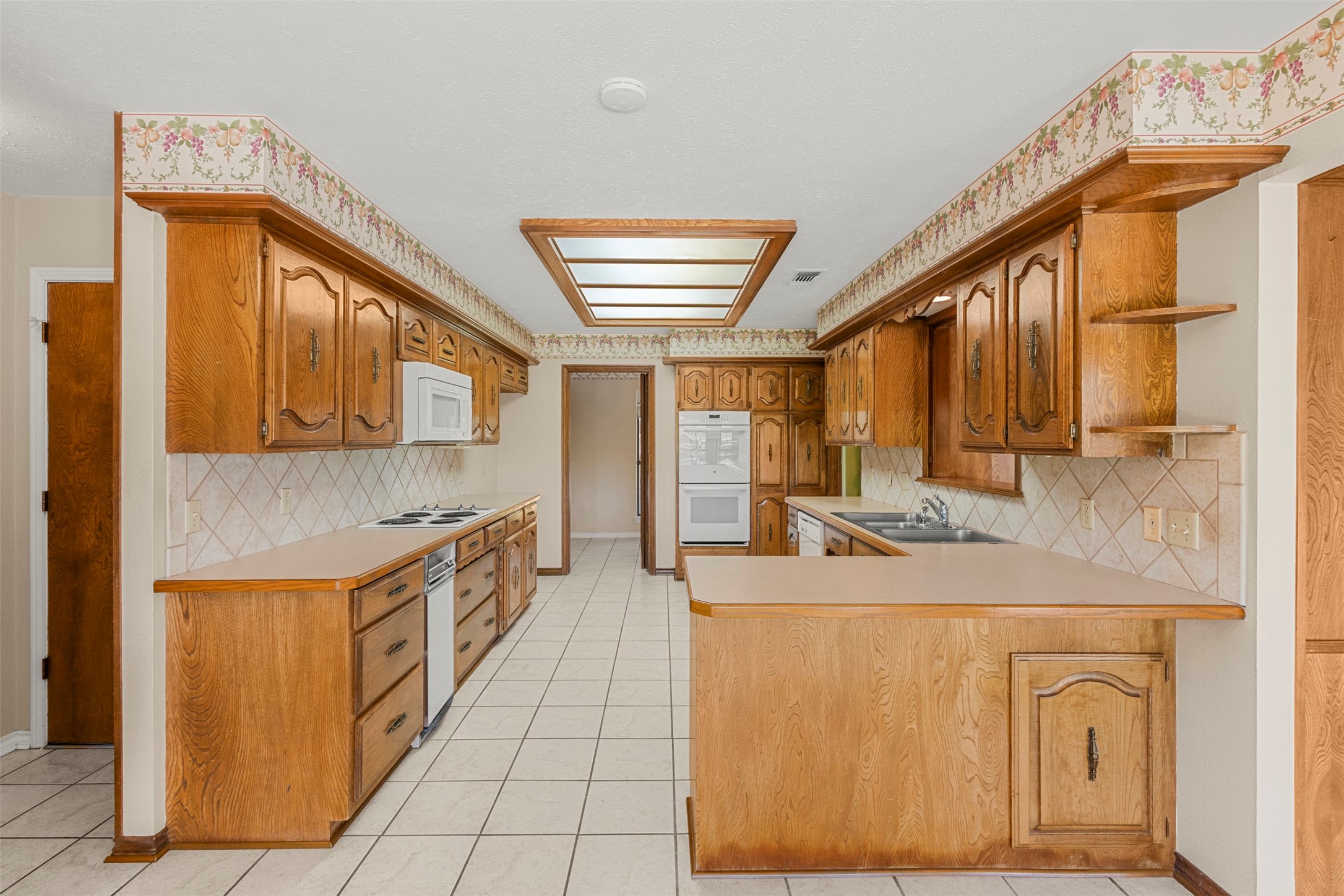 110 Cedar Drive Oak Leaf TX 75154