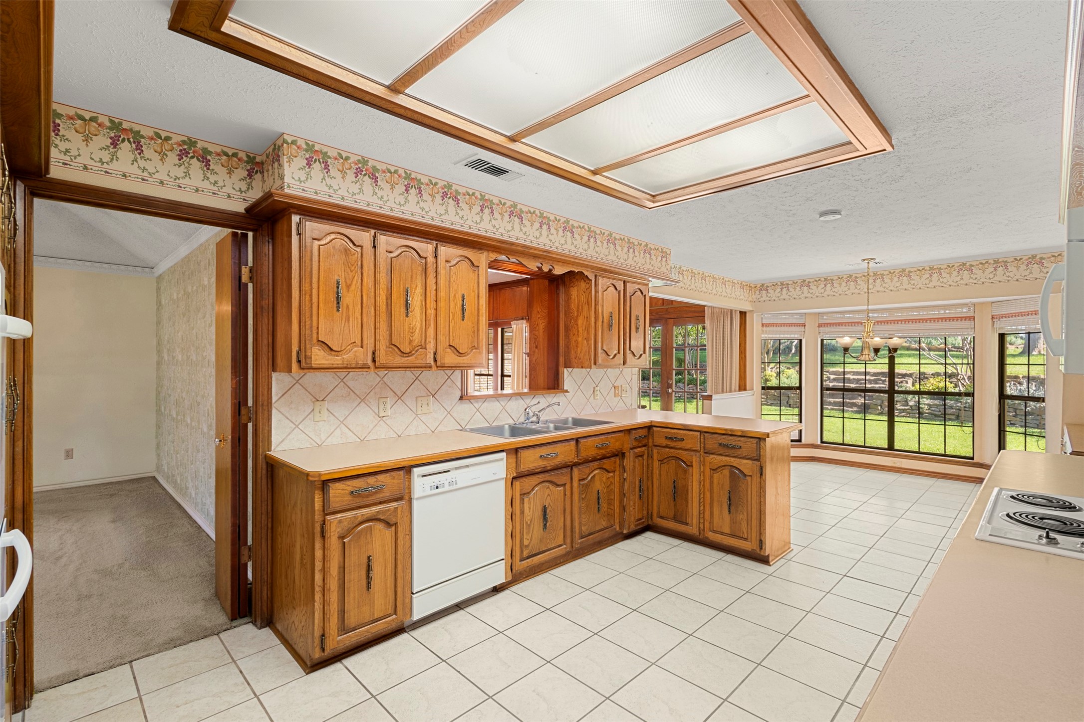 110 Cedar Drive Oak Leaf TX 75154