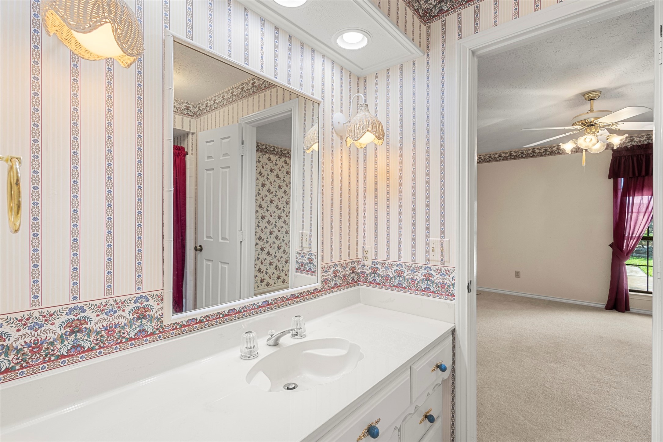 110 Cedar Drive Oak Leaf TX 75154