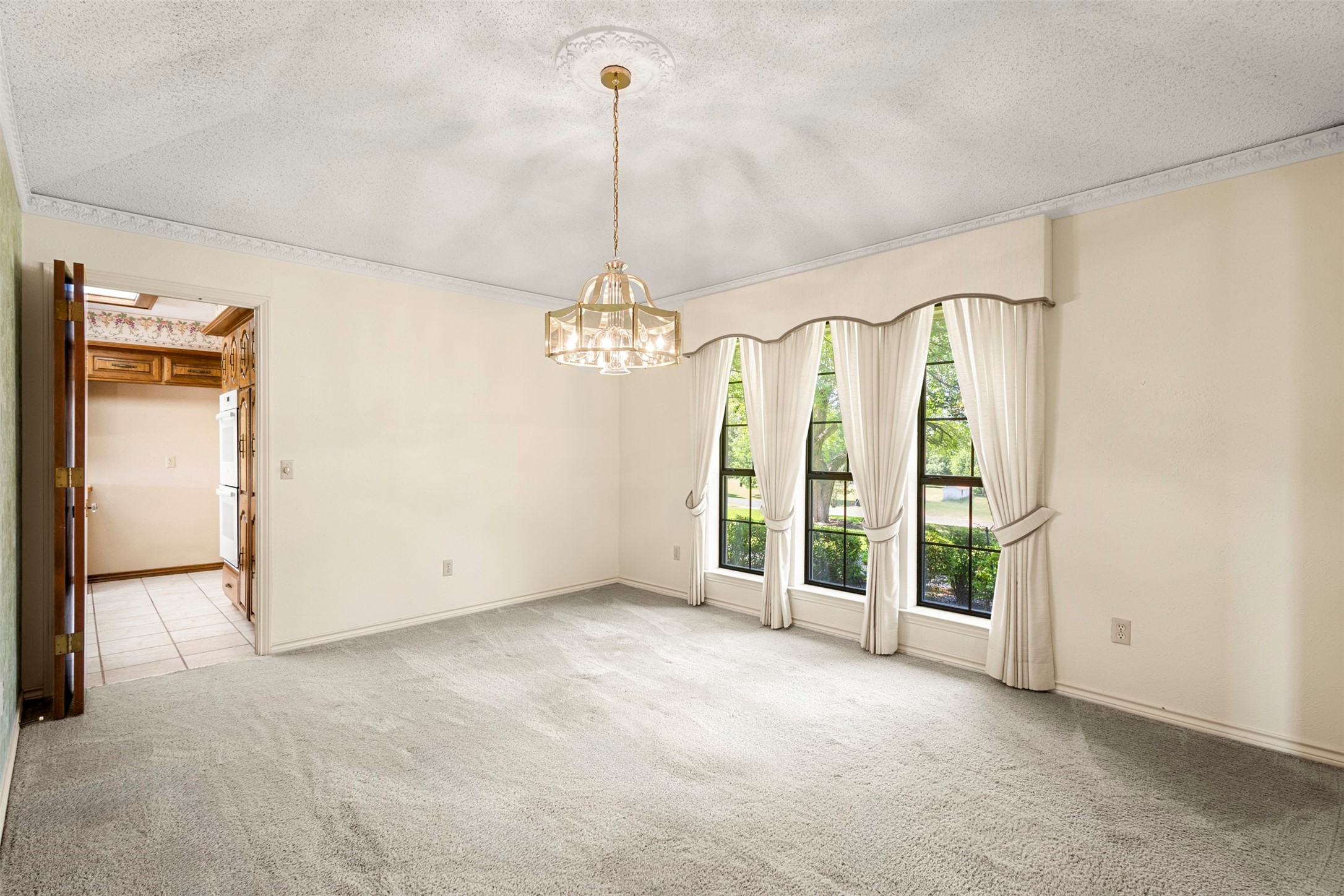 110 Cedar Drive Oak Leaf TX 75154