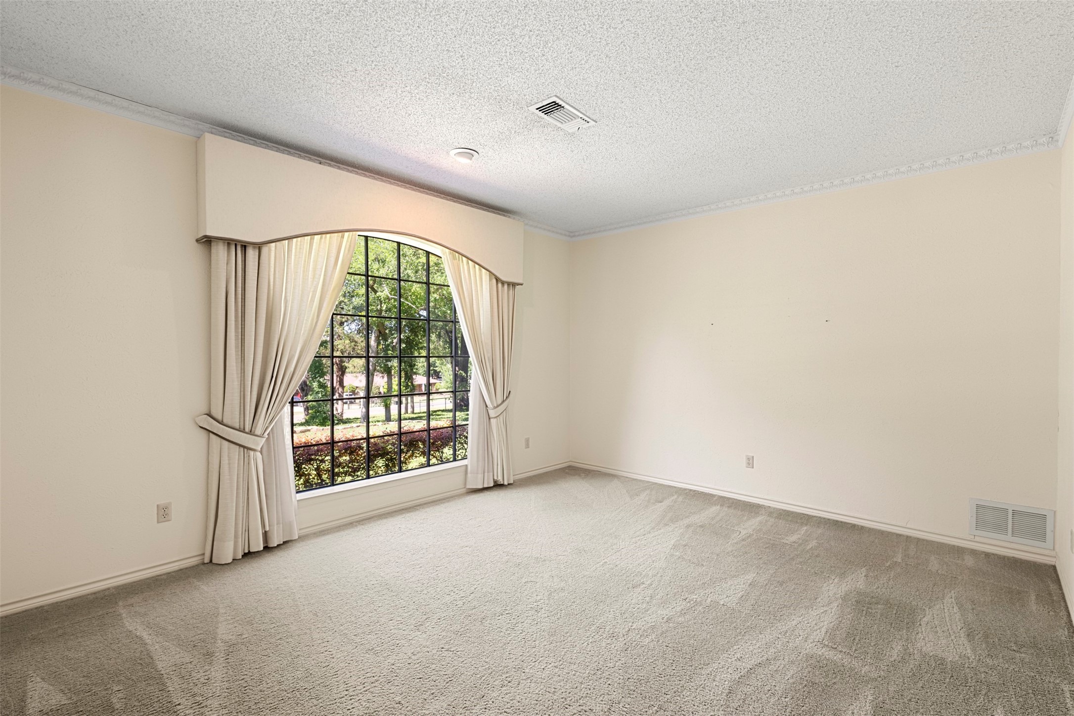 110 Cedar Drive Oak Leaf TX 75154
