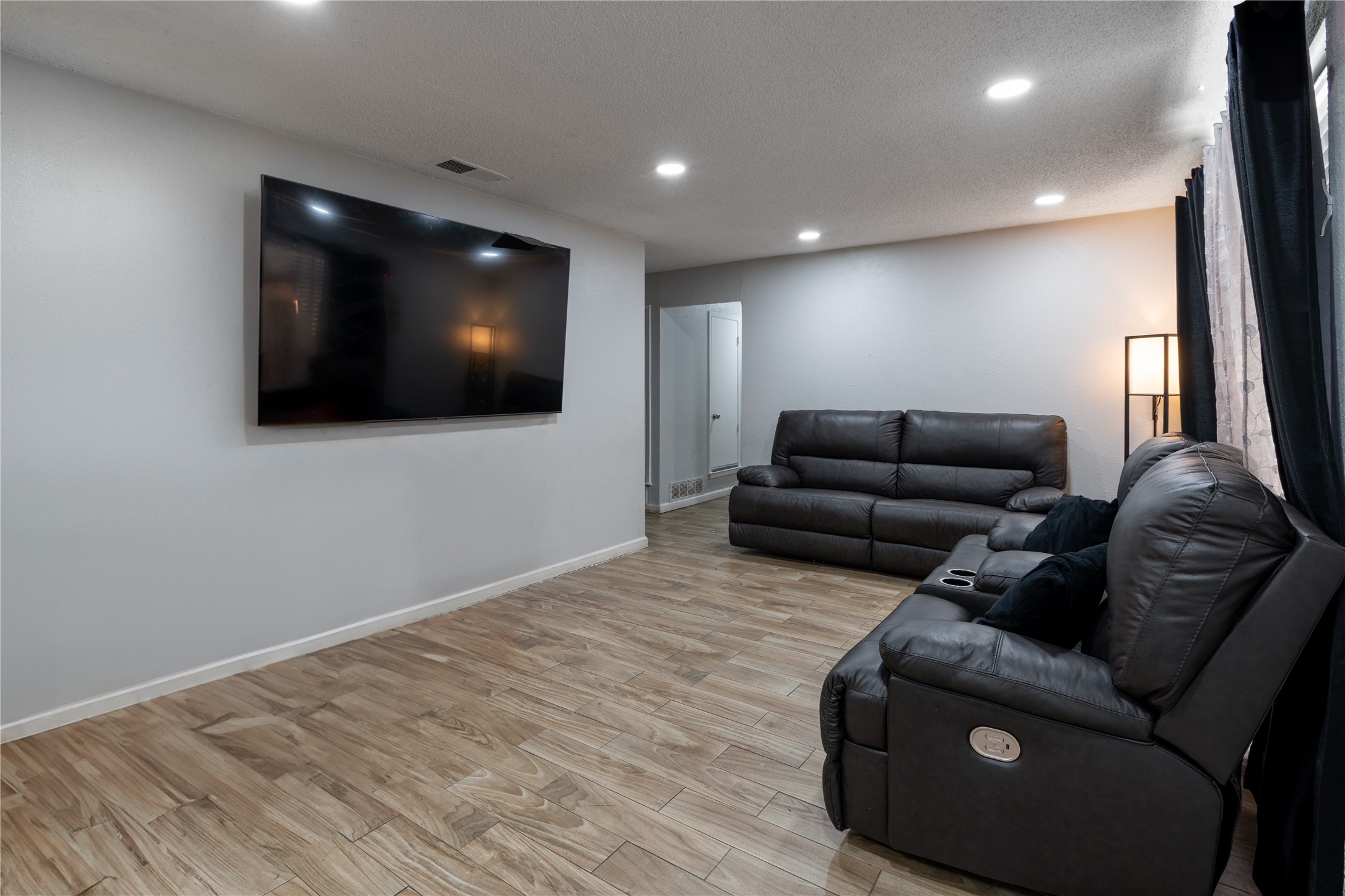 12416 Spring Branch Drive Balch Springs TX 75180