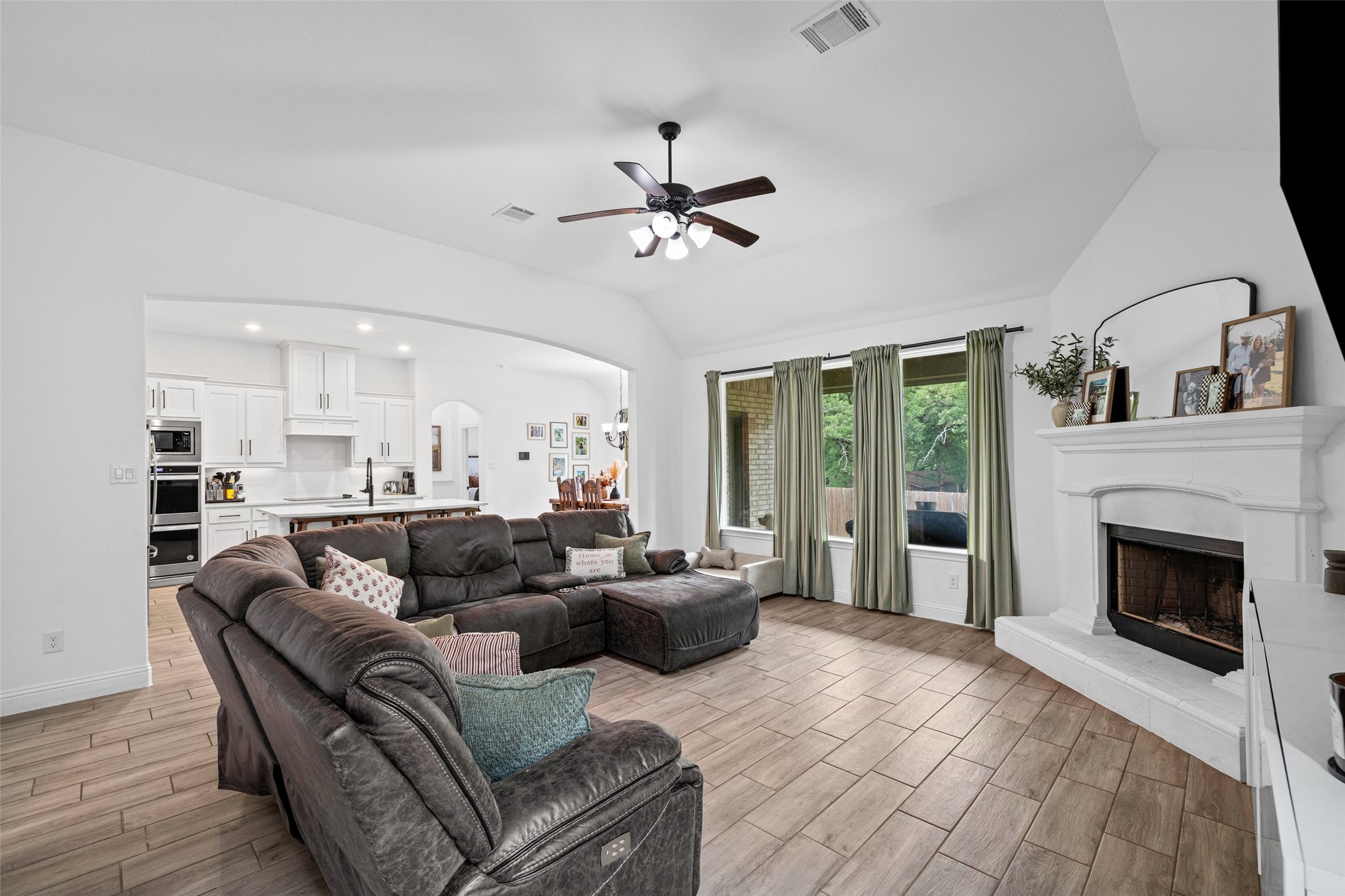 1068 Wildwood Drive Joshua TX 76058