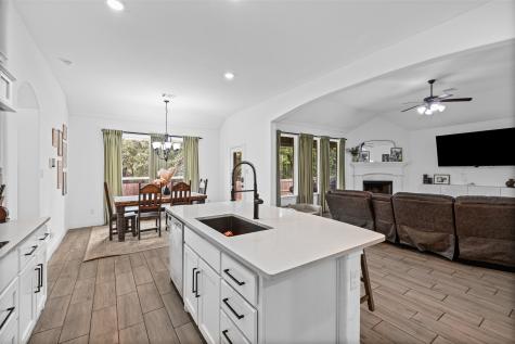 1068 Wildwood Drive Joshua TX 76058