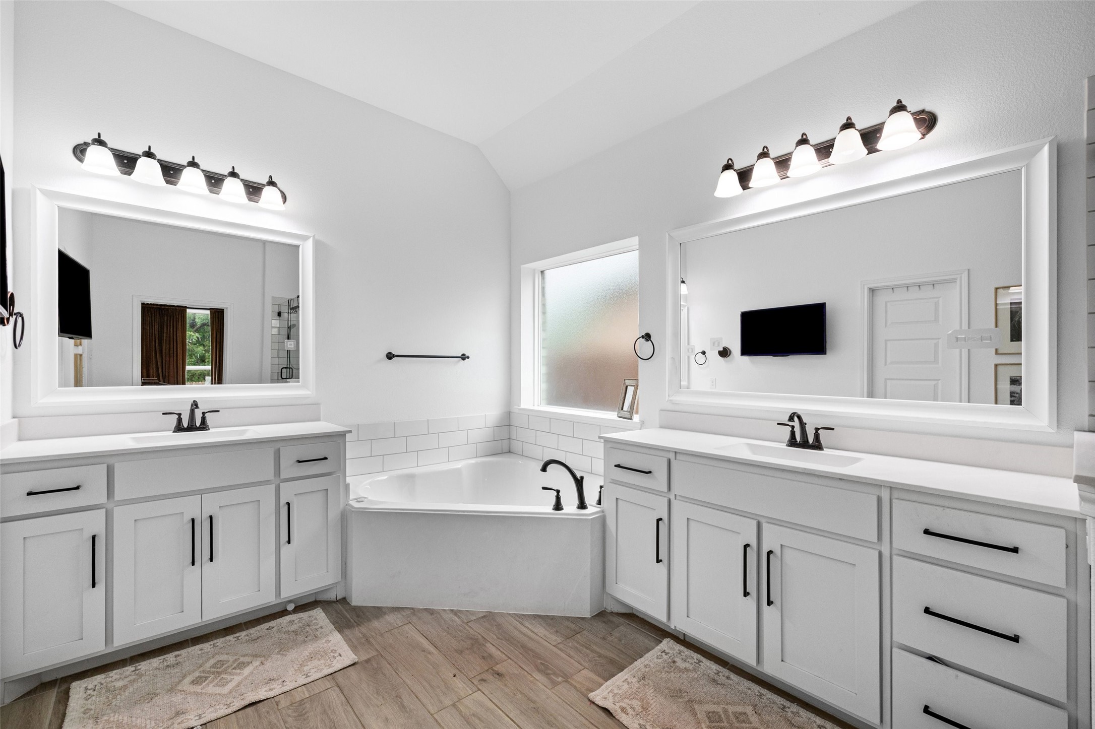 1068 Wildwood Drive Joshua TX 76058