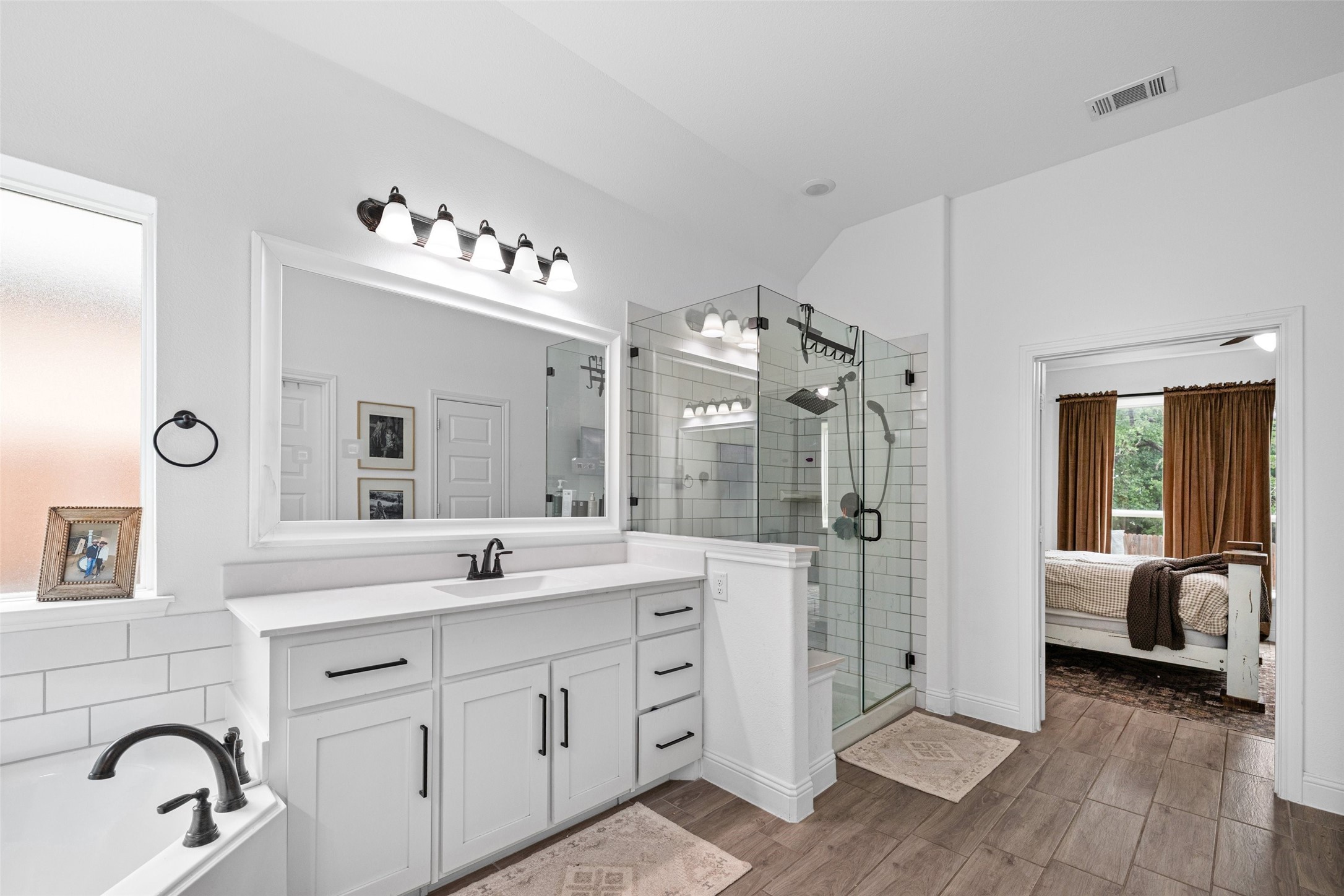 1068 Wildwood Drive Joshua TX 76058