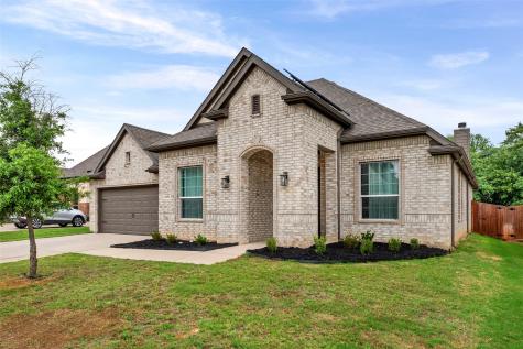 1068 Wildwood Drive Joshua TX 76058