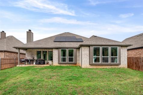 1068 Wildwood Drive Joshua TX 76058
