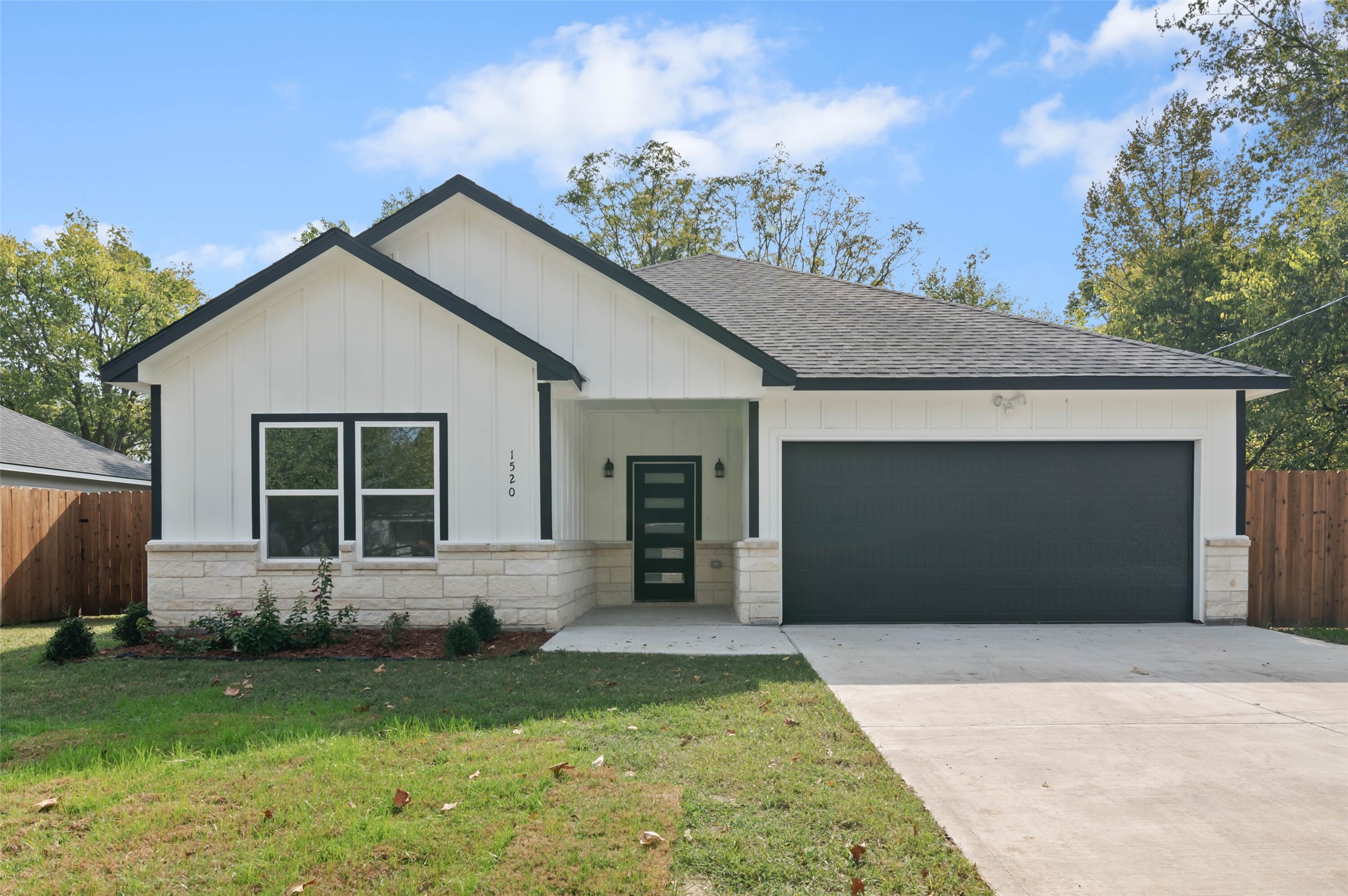 1520 Harris Street Gainesville TX 76240