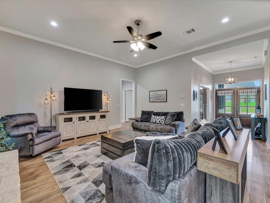 111 Rustic Pines Drive Lufkin TX 75904