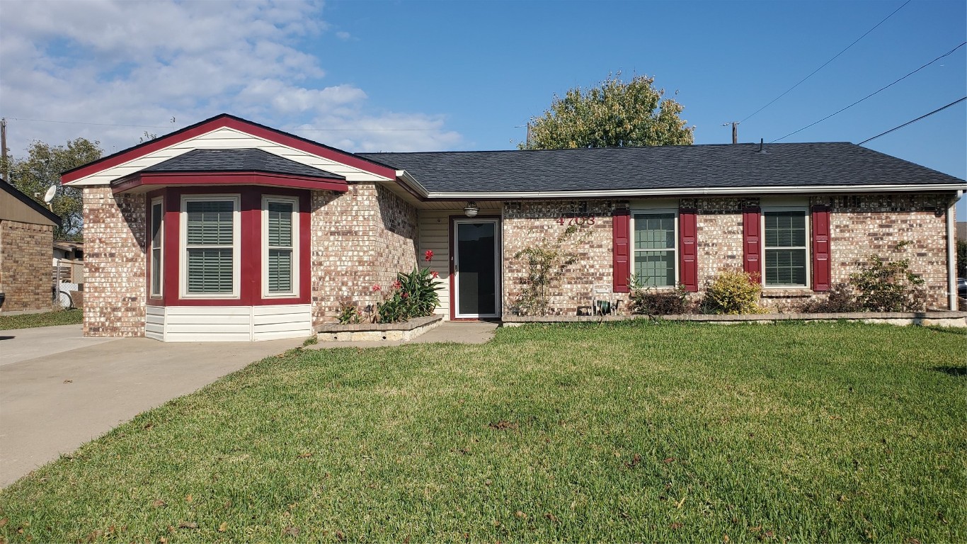 4703 Elm Leaf Drive Dallas TX 75236