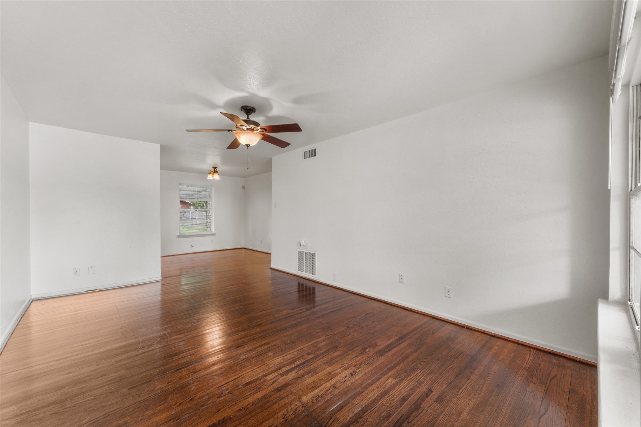 3123 San Lucas Avenue Dallas TX 75228