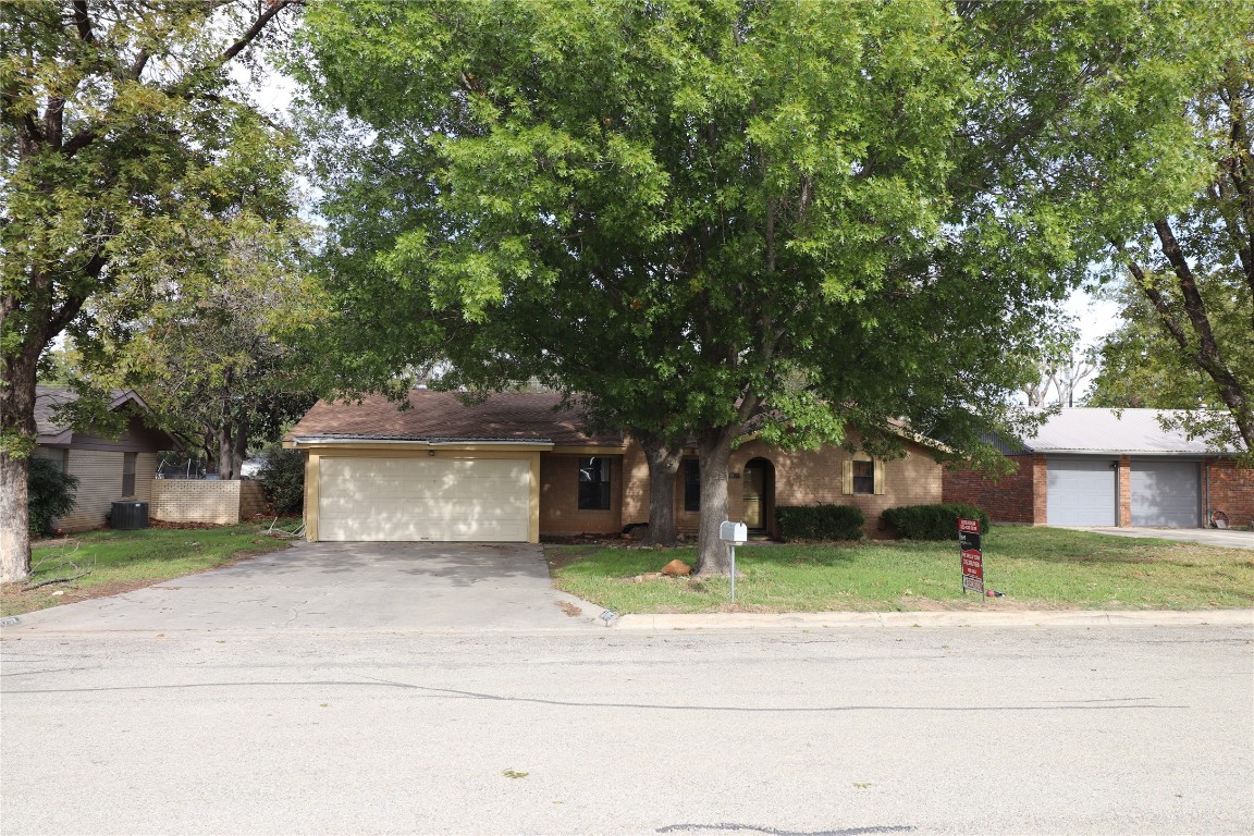 1702 18th Street Brownwood TX 76801