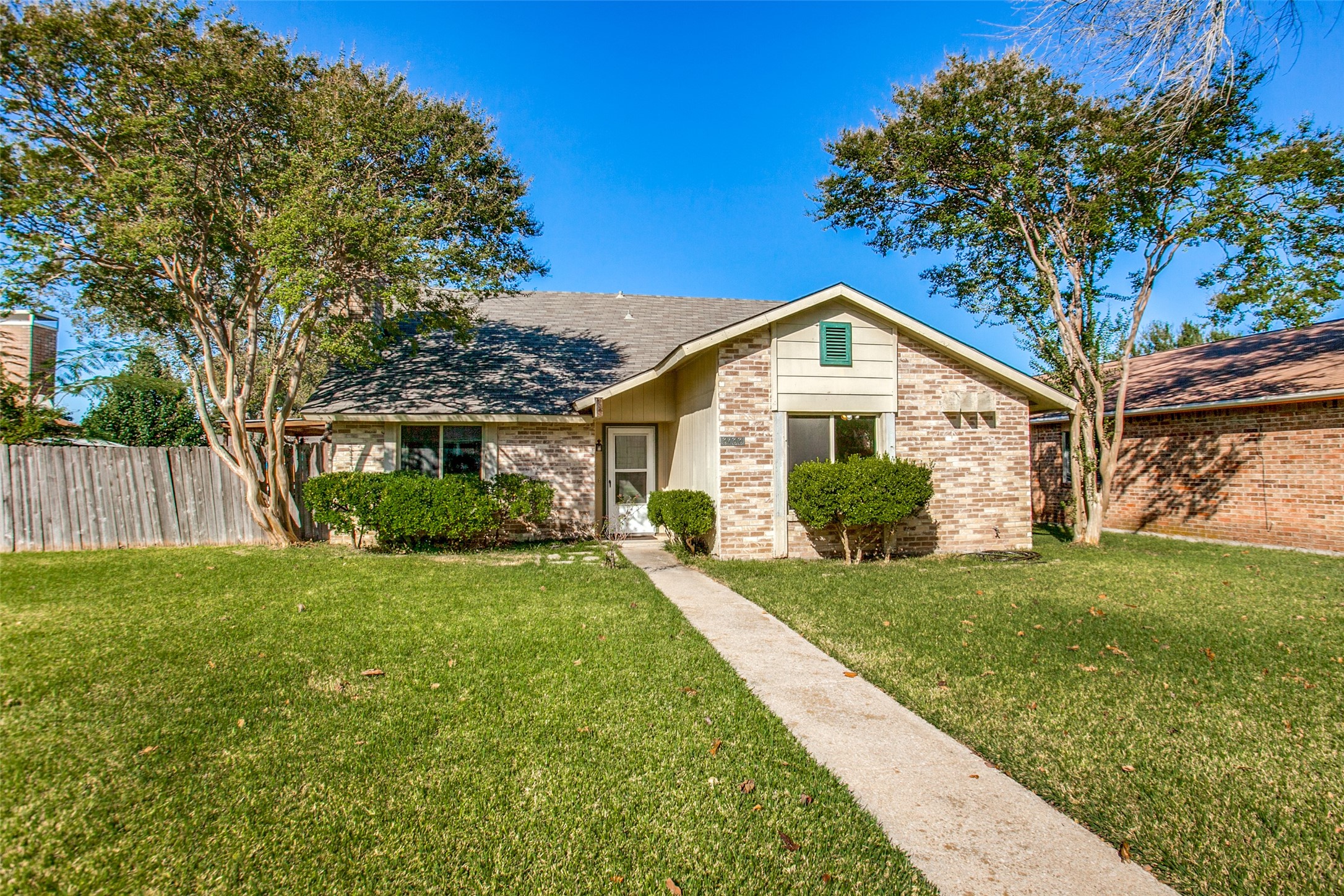 3133 Noble Lane Garland TX 75044