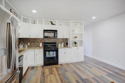 402 W Sam Rayburn Road Ector TX 75439