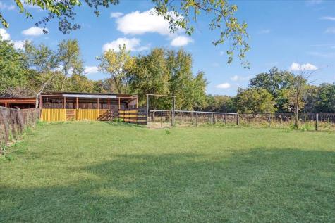 402 W Sam Rayburn Road Ector TX 75439