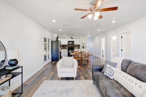 402 W Sam Rayburn Road Ector TX 75439