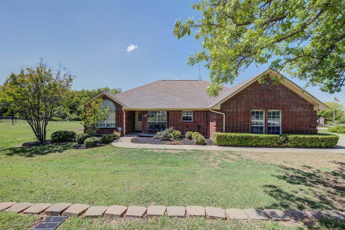 200 County Road 3385 Paradise TX 76073
