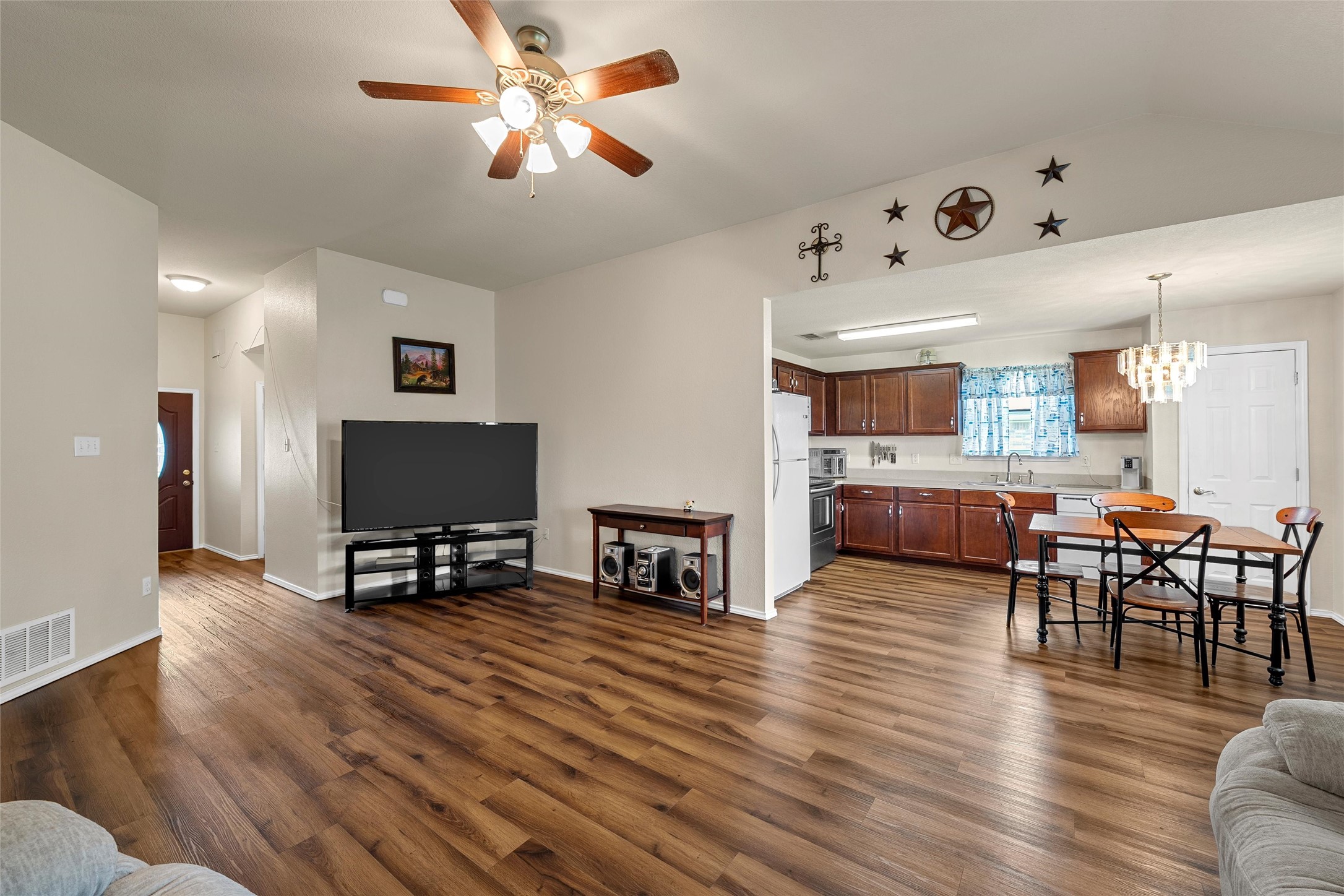 2032 Sabine Drive Waco TX 76708