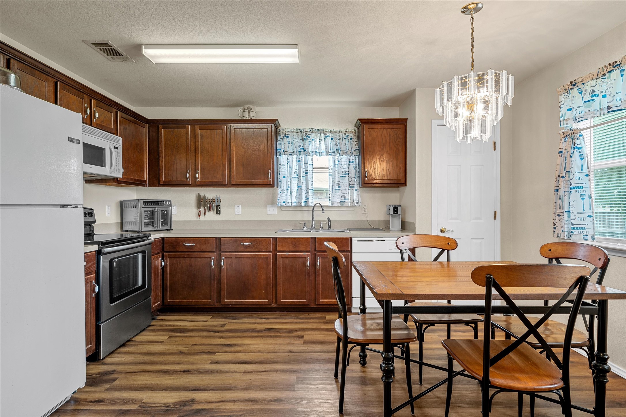 2032 Sabine Drive Waco TX 76708