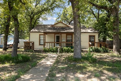 2325 Field Street Haltom City TX 76117