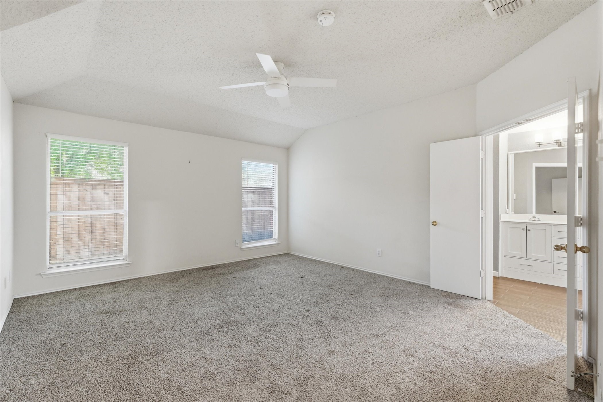 507 Clairmont Street Farmersville TX 75442