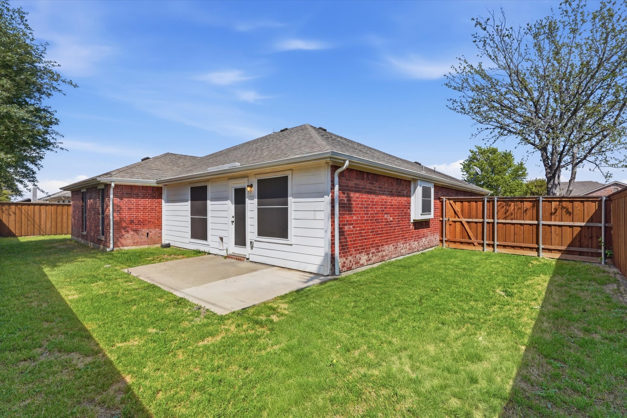 507 Clairmont Street Farmersville TX 75442