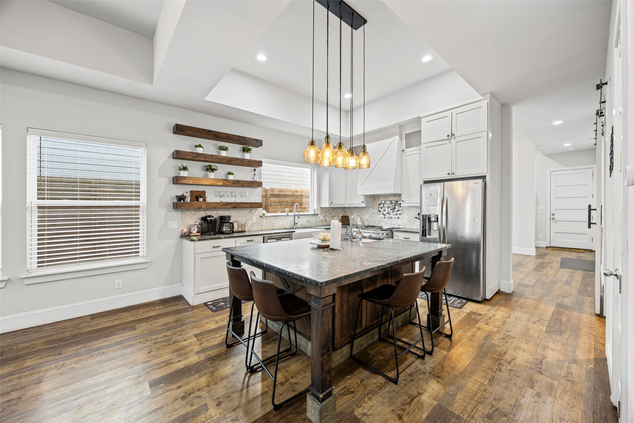 2011 N Prairie Avenue Dallas TX 75204