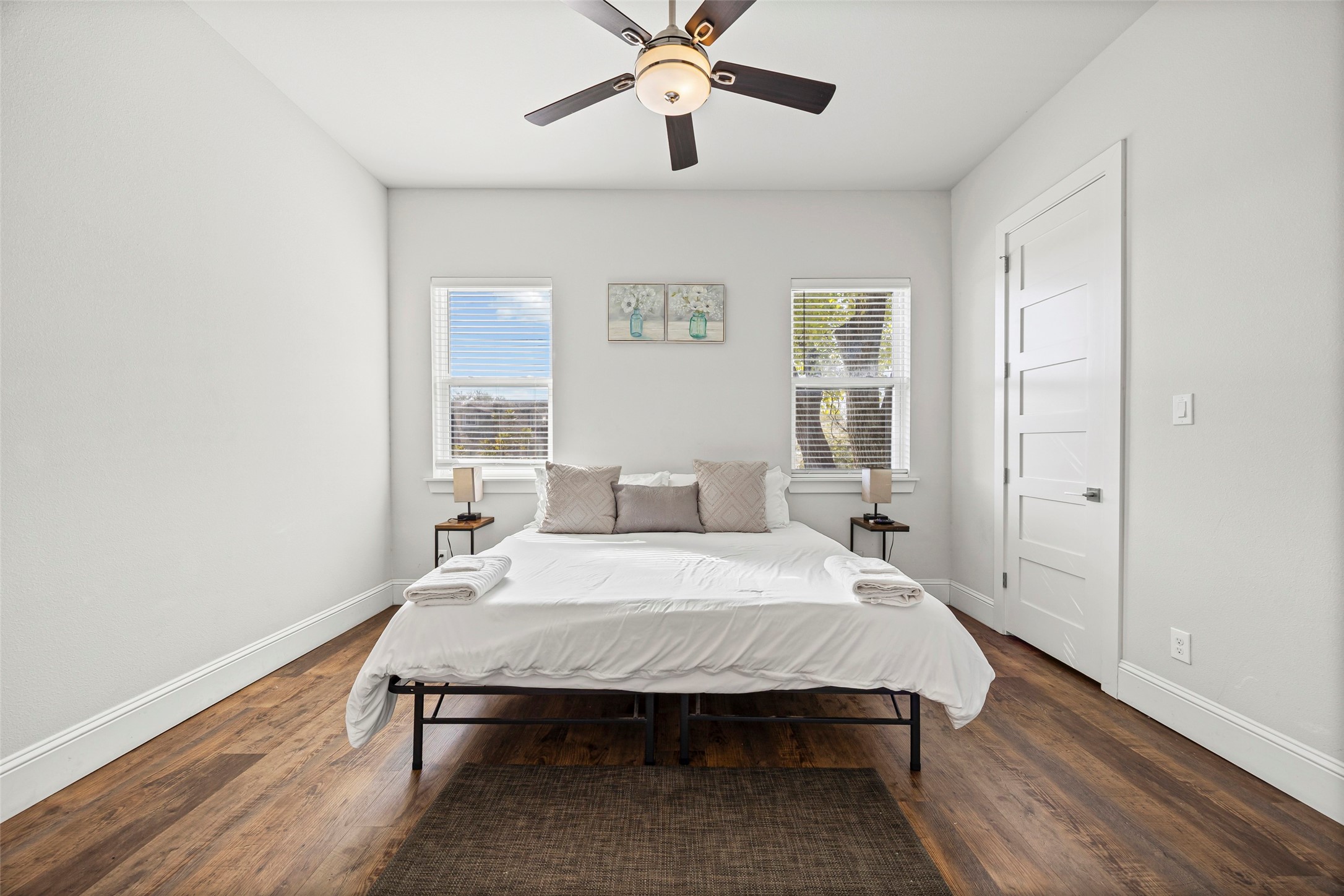 2011 N Prairie Avenue Dallas TX 75204