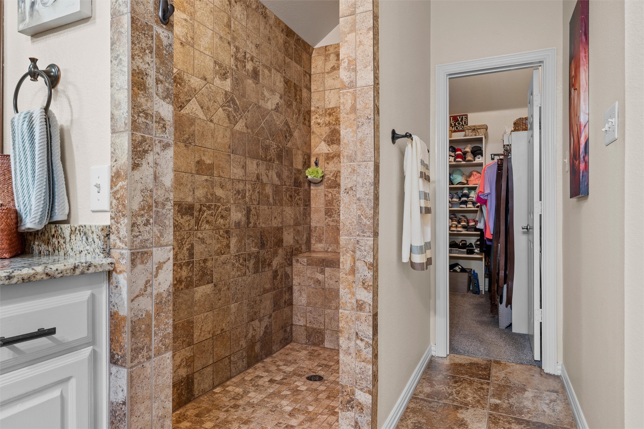 105 Daisey Lane Justin TX 76247