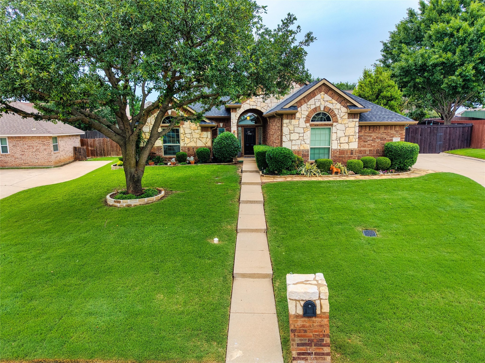 105 Daisey Lane Justin TX 76247