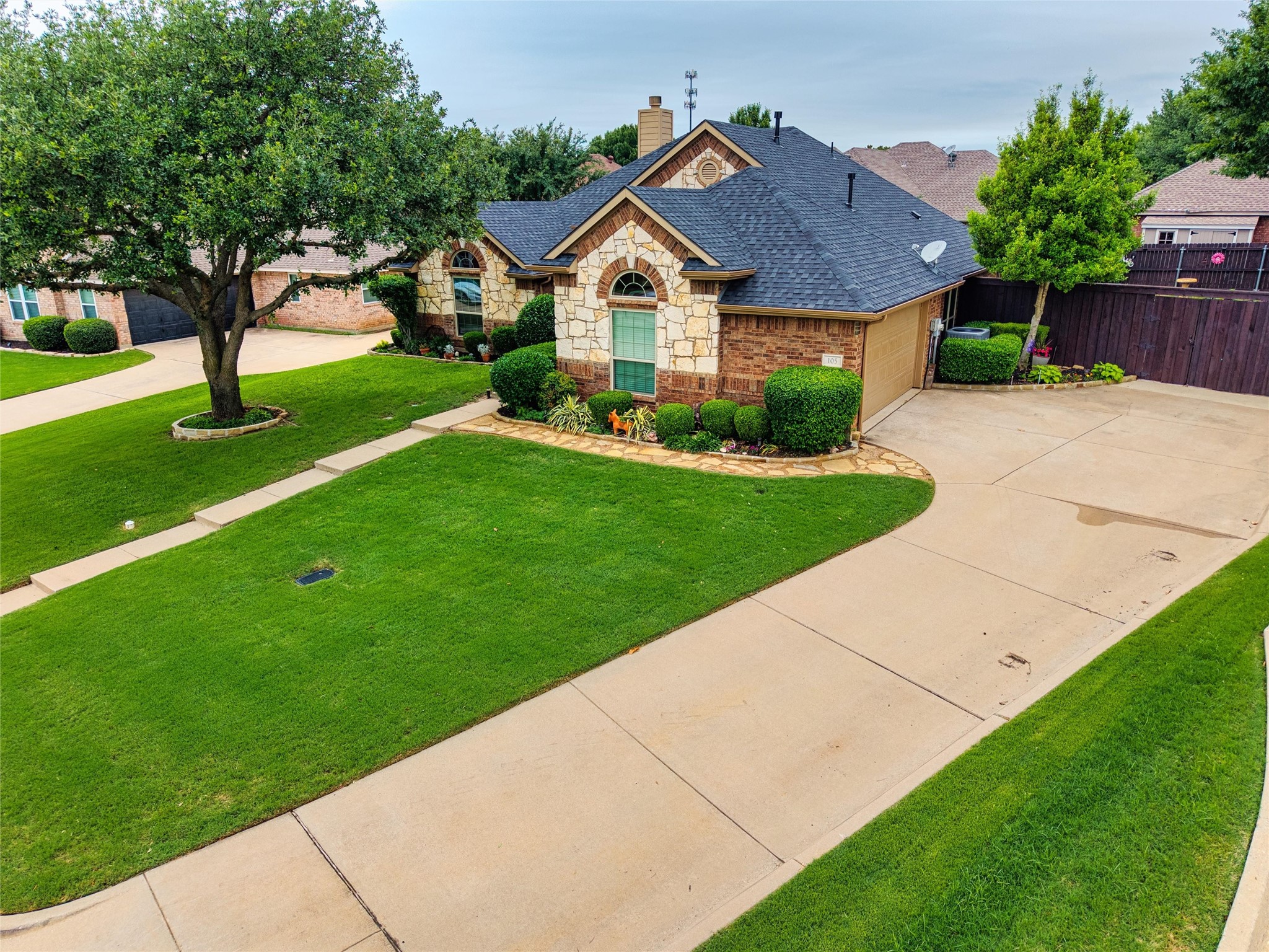 105 Daisey Lane Justin TX 76247