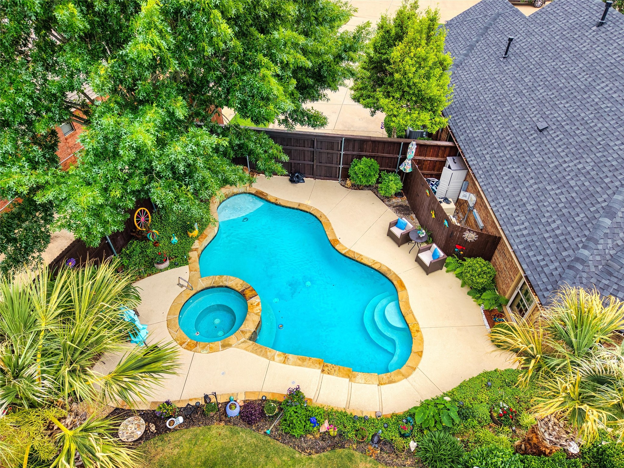 105 Daisey Lane Justin TX 76247