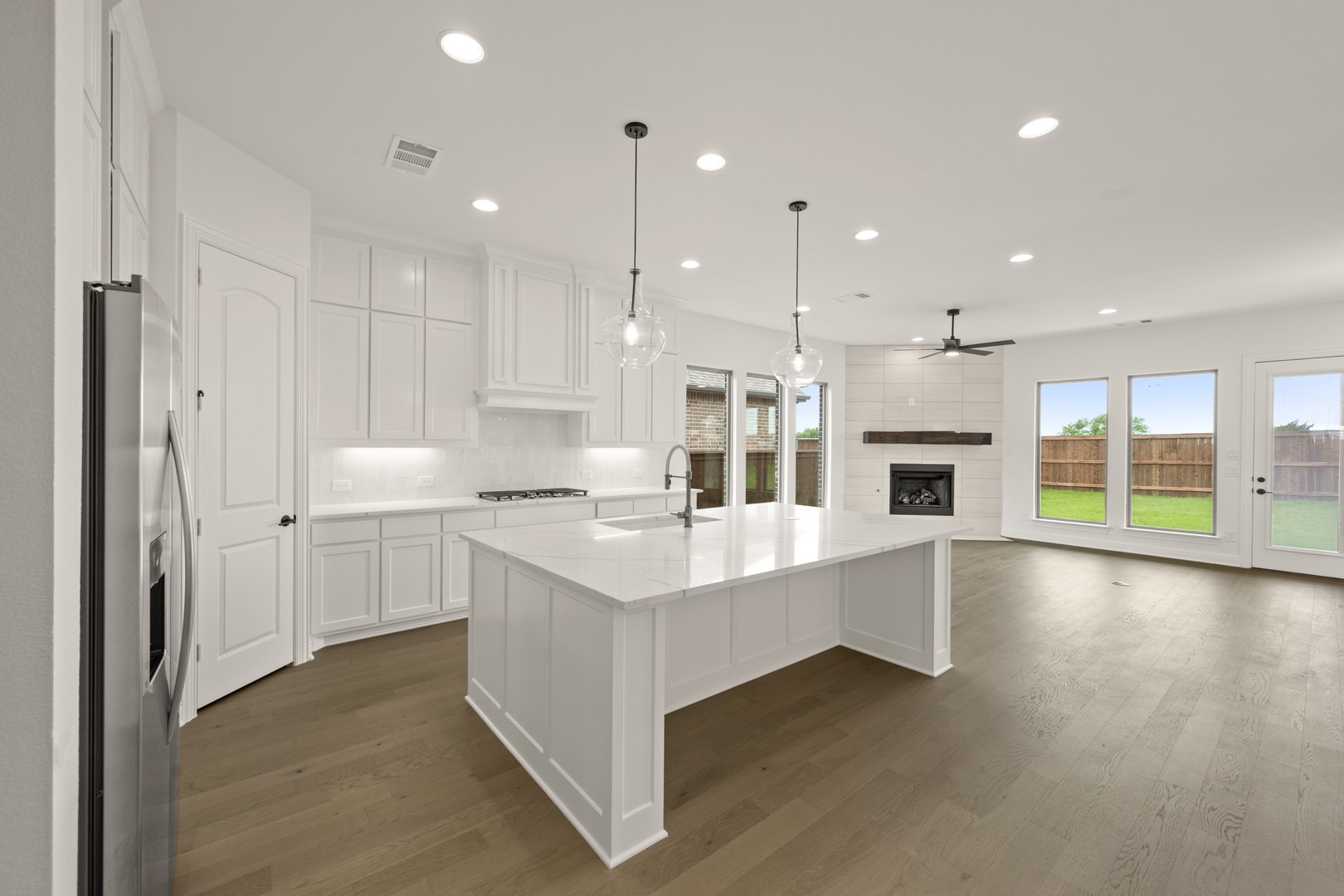 1845 Rough Ridge Trail Midlothian TX 76065